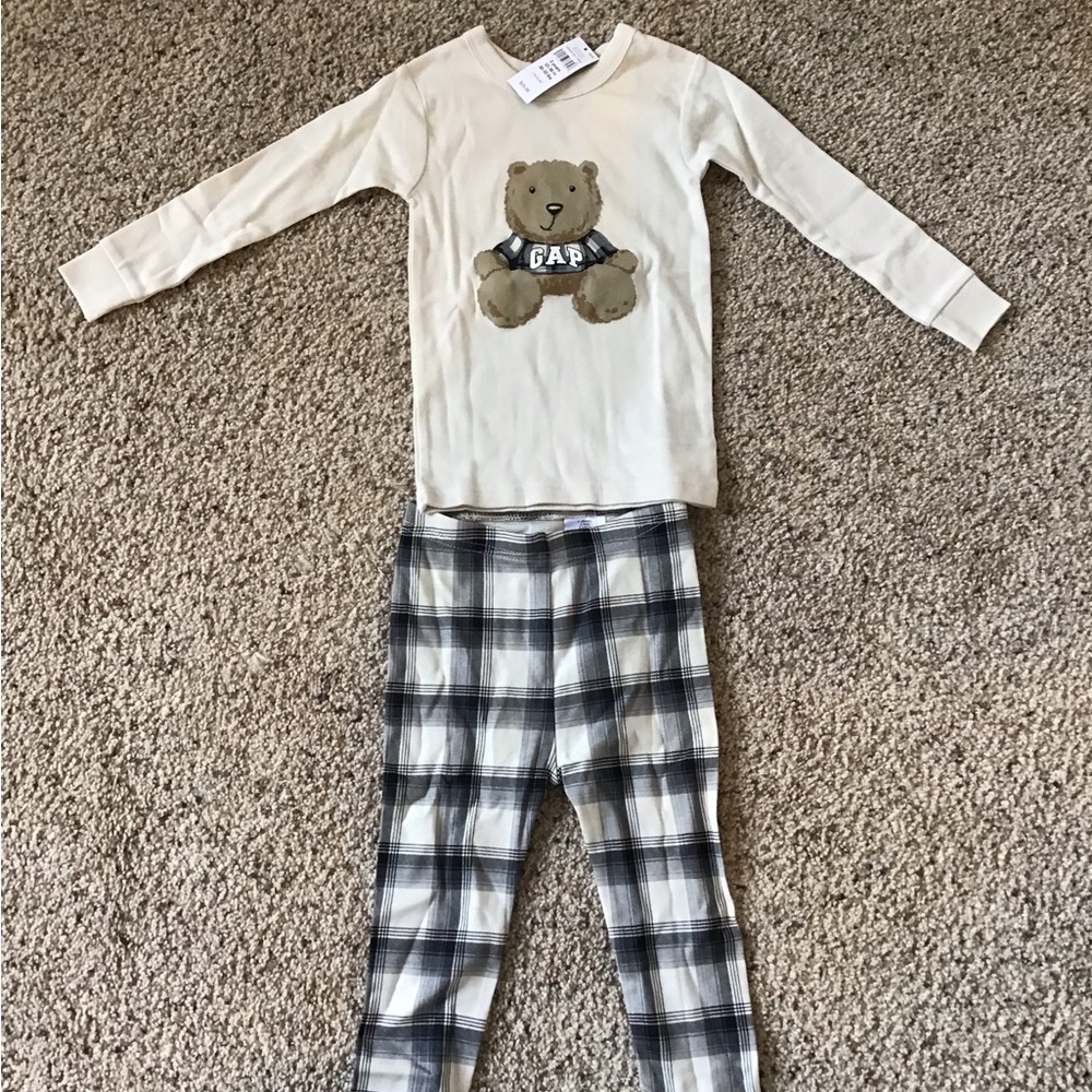 Baby GAP Kids Beige and Gray Bear Pajama Set